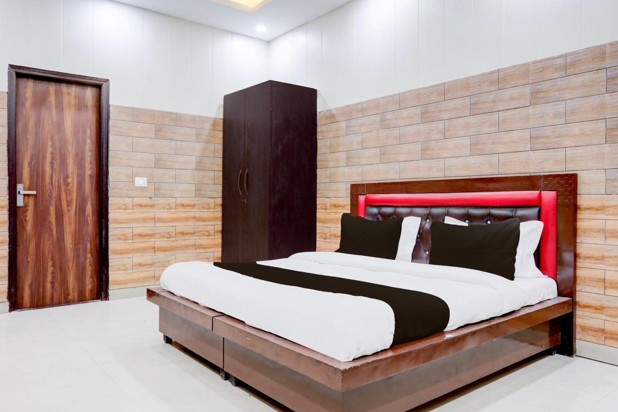Hotel O Gupta Residency Noida Buitenkant foto