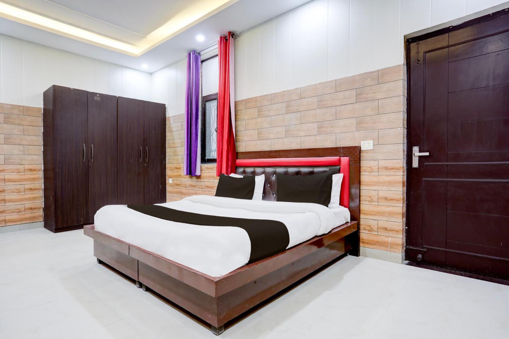 Hotel O Gupta Residency Noida Buitenkant foto