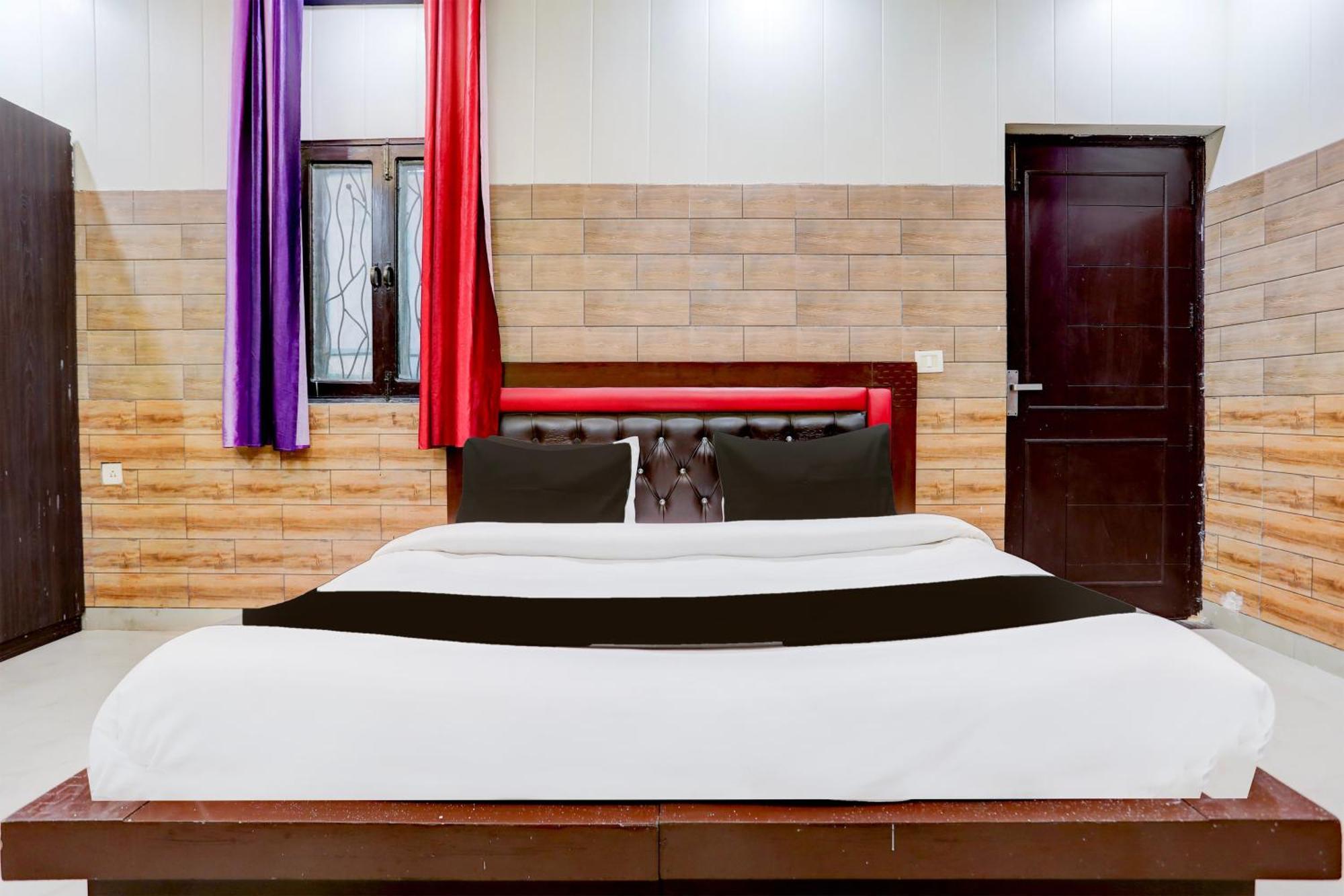Hotel O Gupta Residency Noida Buitenkant foto