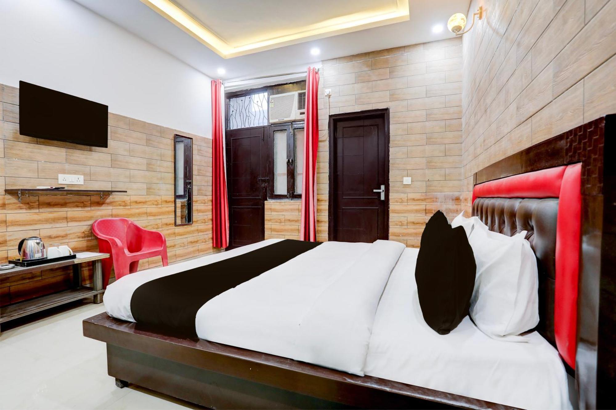 Hotel O Gupta Residency Noida Buitenkant foto